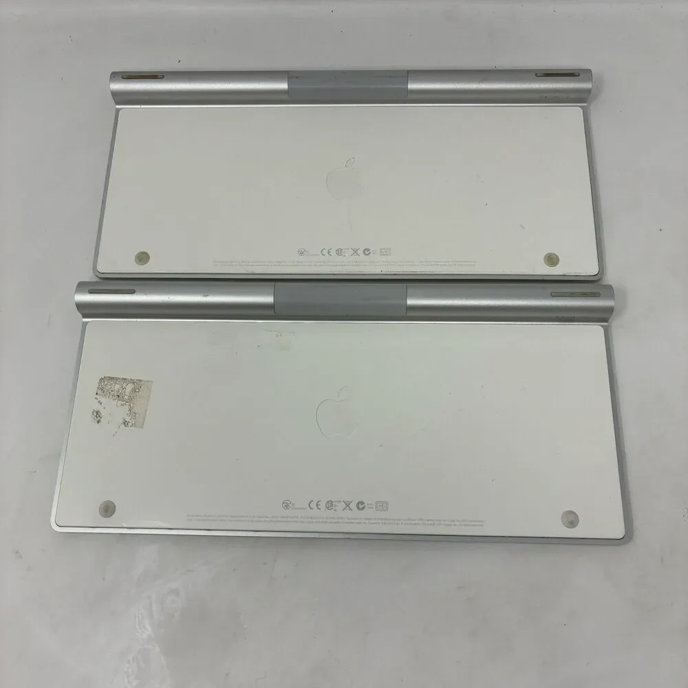 2x OEM APPLE A1314 Wireless Keyboards - BOTH FOR PARTS/REPAIR, AS IS